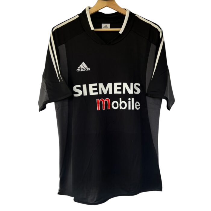 Real Madrid Away Shirt 2004 2005