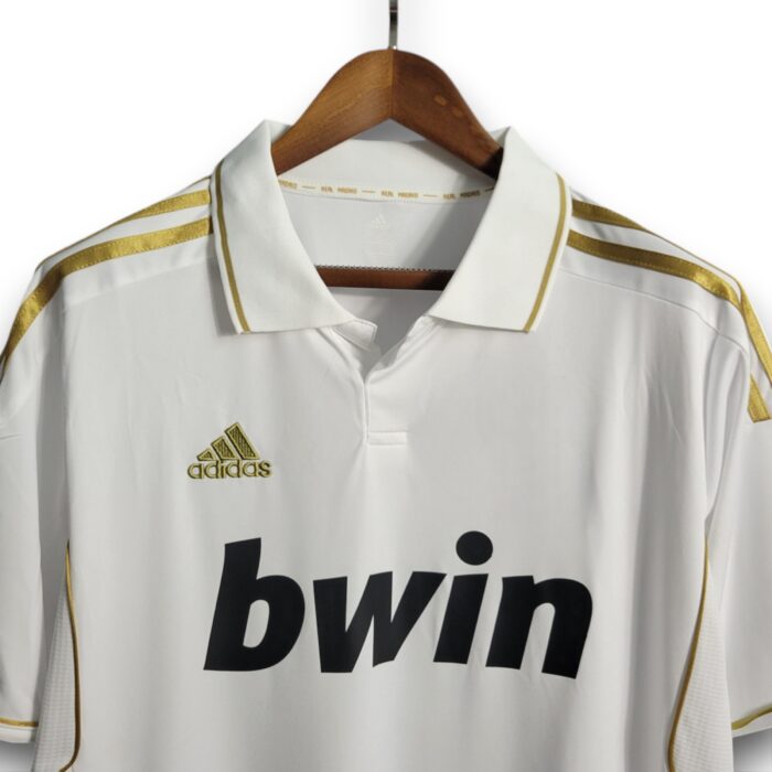 Real Madrid Home Shirt 2011 2012 - Image 2
