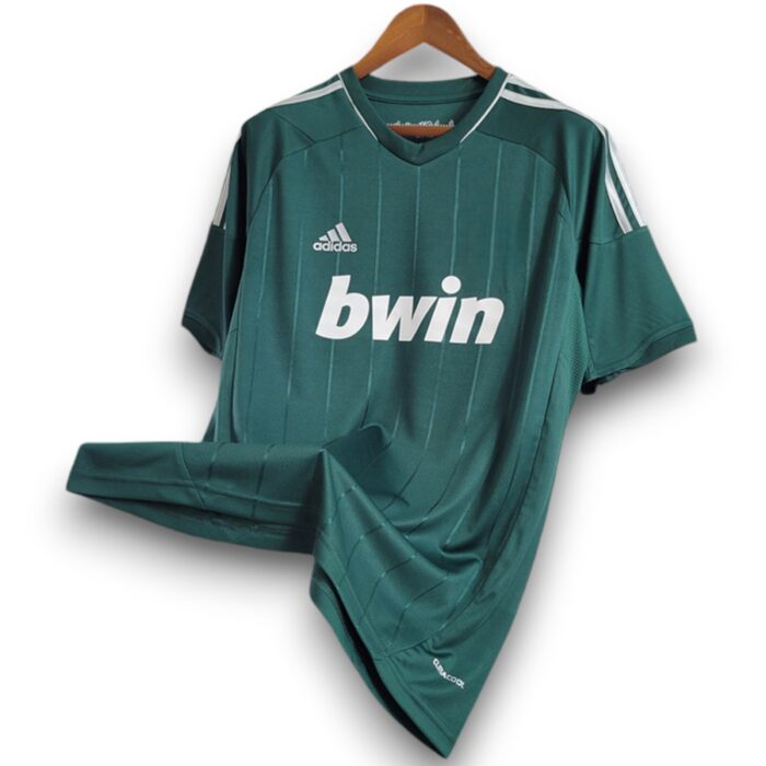 Real Madrid Alternative Shirt 2012 2013 - Image 2