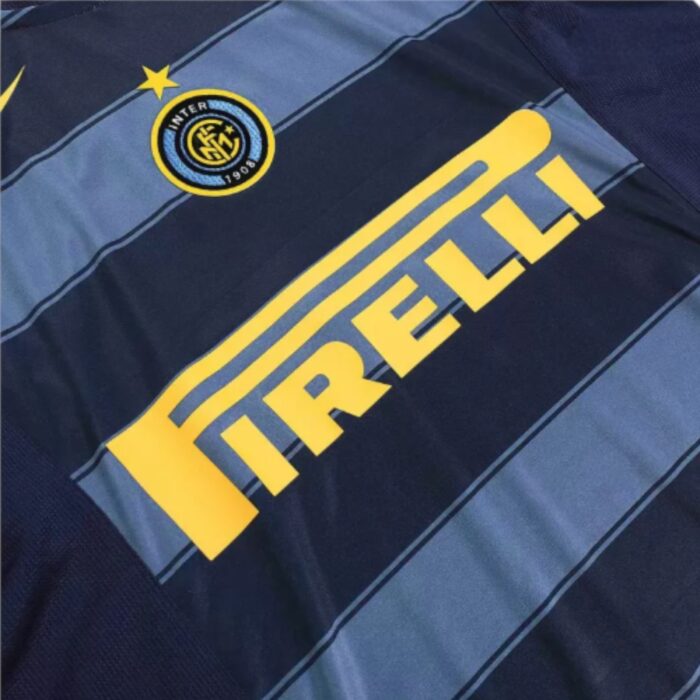 Inter de Milán Alternative Shirt 2004 2005 - Image 3
