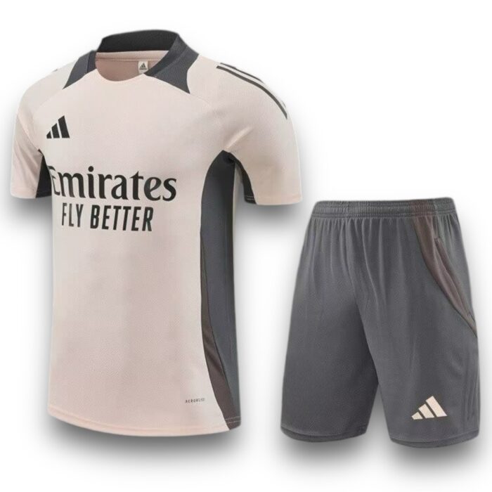 Real Madrid Alternative 2 Training Set 2024 2025