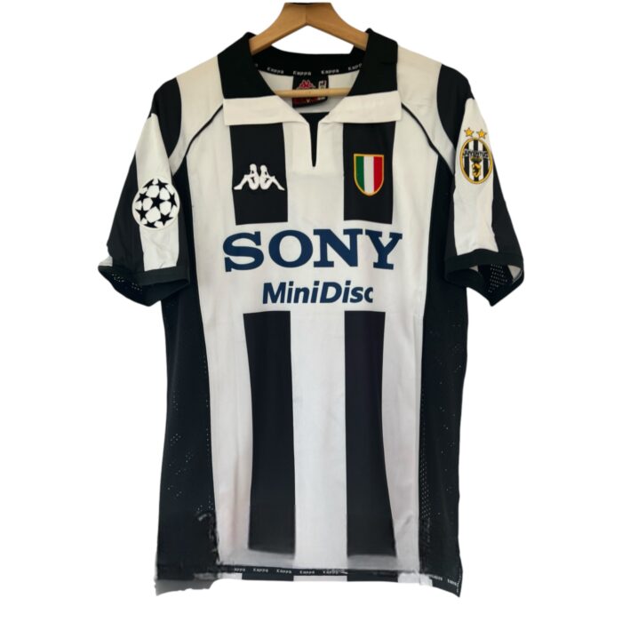 Juventus Home Shirt 1997 1998