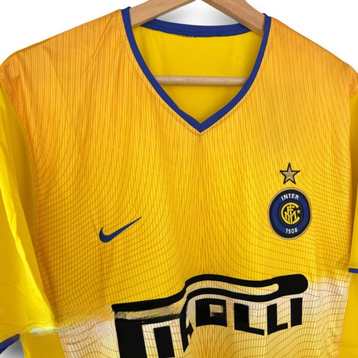 Inter Milán Alternative Shirt 2002 2003 - Image 5