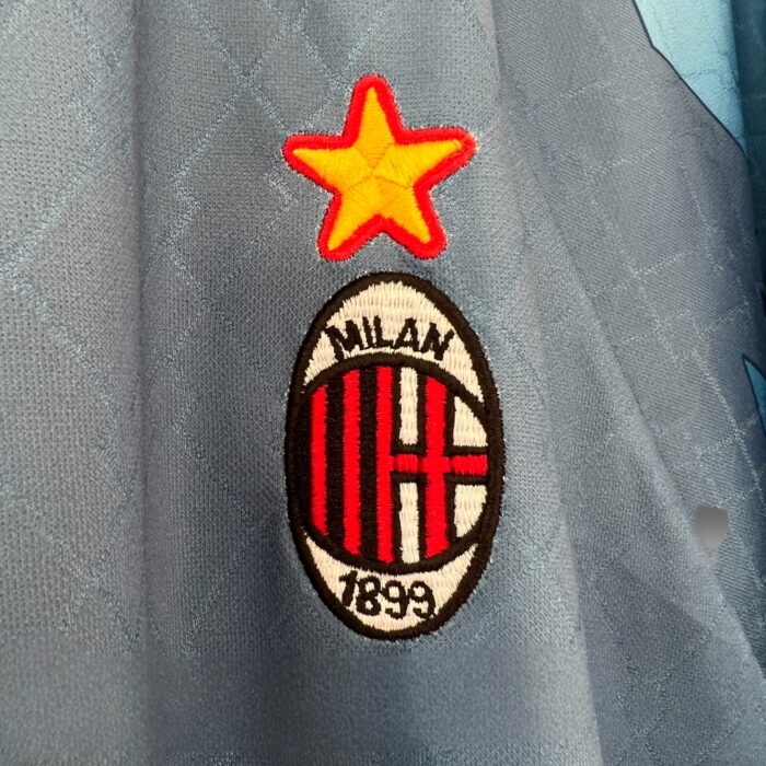 AC Milan Fourth Shirt 1995 1996 - Image 3