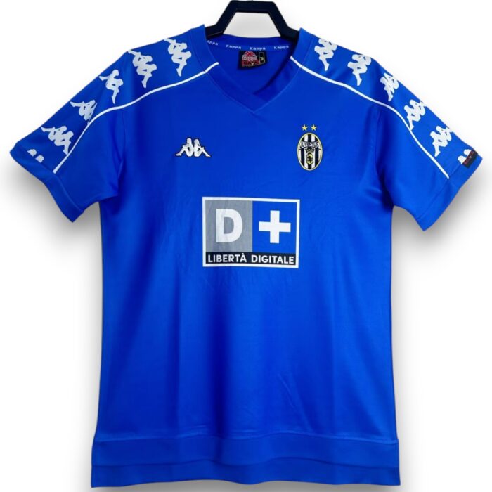 Juventus Away Shirt 1999 2000