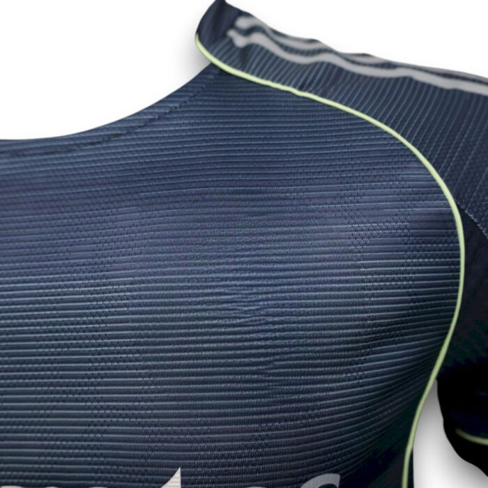 Real Madrid Away 2025 2026 - Version Player - Image 4