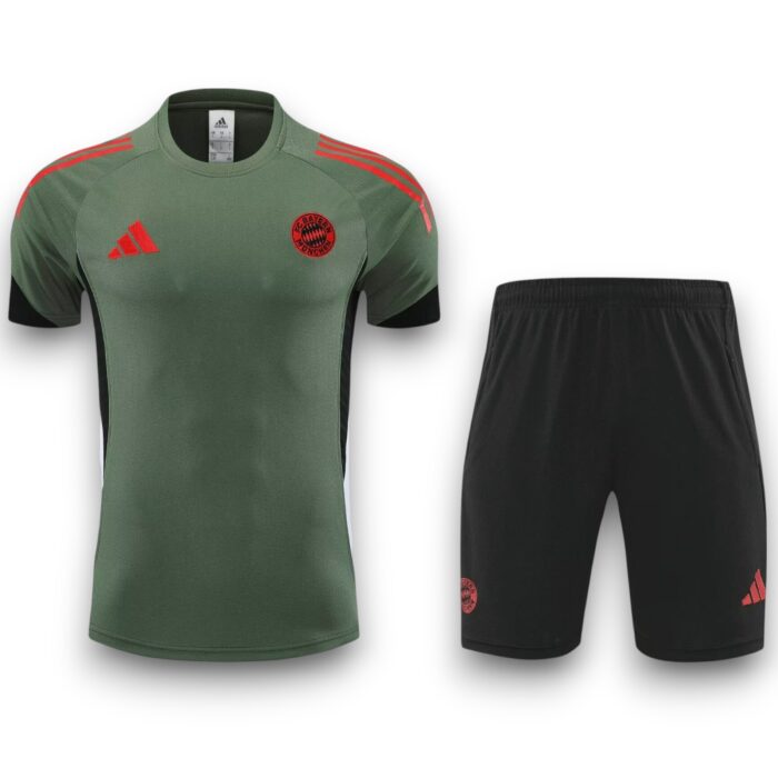Bayern Munich Alternative Training Set 2025 2026
