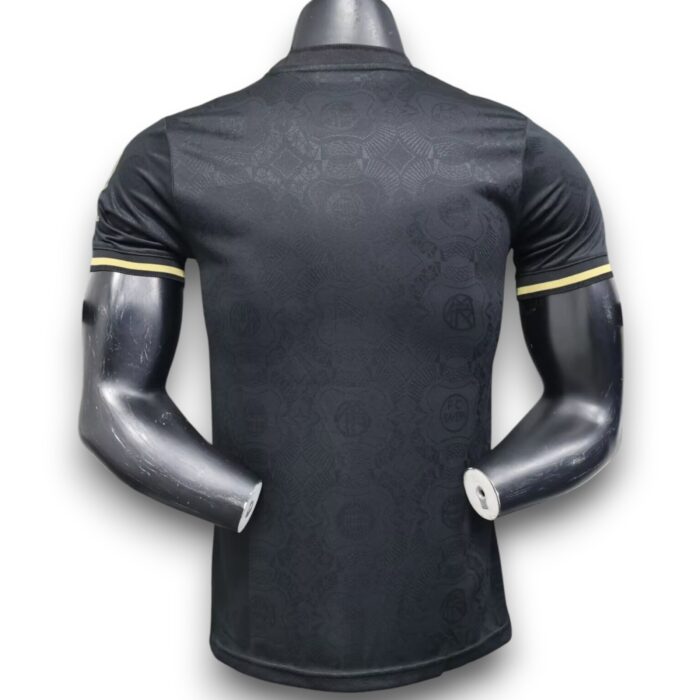 Bayern Munich 125th Anniversary Shirt  Version Player - Image 2