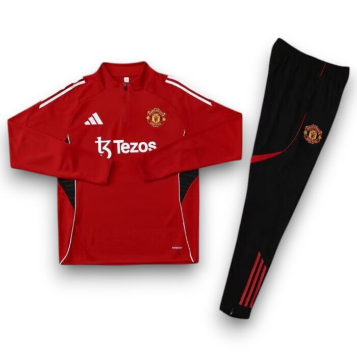 Manchester United Home Tracksuit 2025 2026 - Training - Image 2