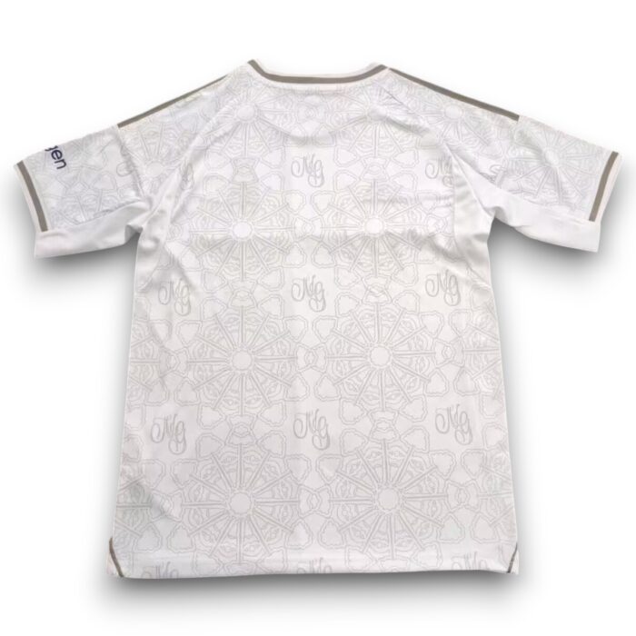 Nottingham Forest Away Shirt 2025 2026 - Image 2