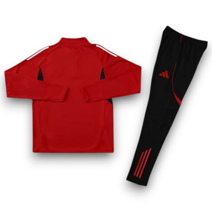 Manchester United Home Tracksuit 2025 2026 - Training - Image 3
