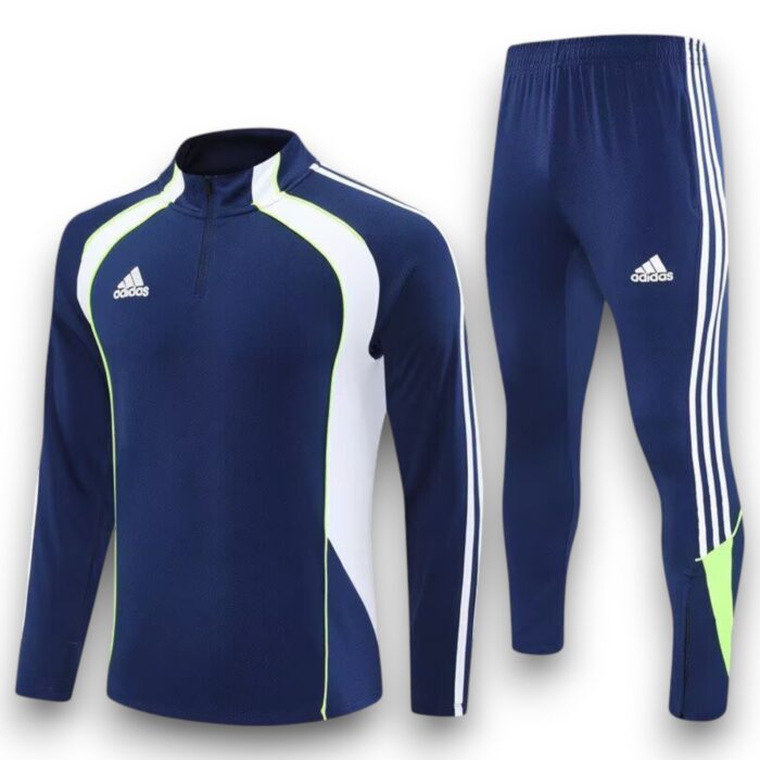Real Madrid Retro Tracksuit 2024 2025 - Training