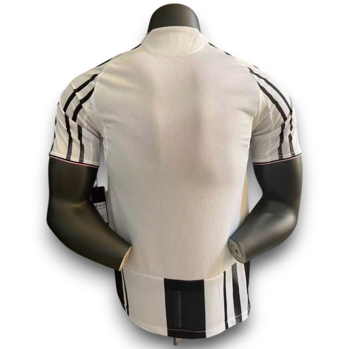 Juventus Home Shirt 2025 2026 - Version Player - Image 2