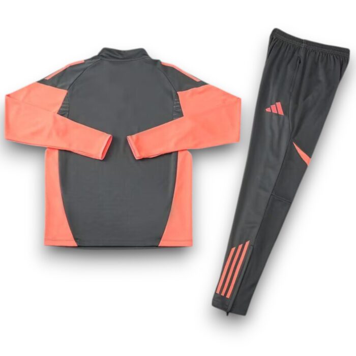 Bayern Múnich Away Tracksuit 2025 2026 - Training - Image 3